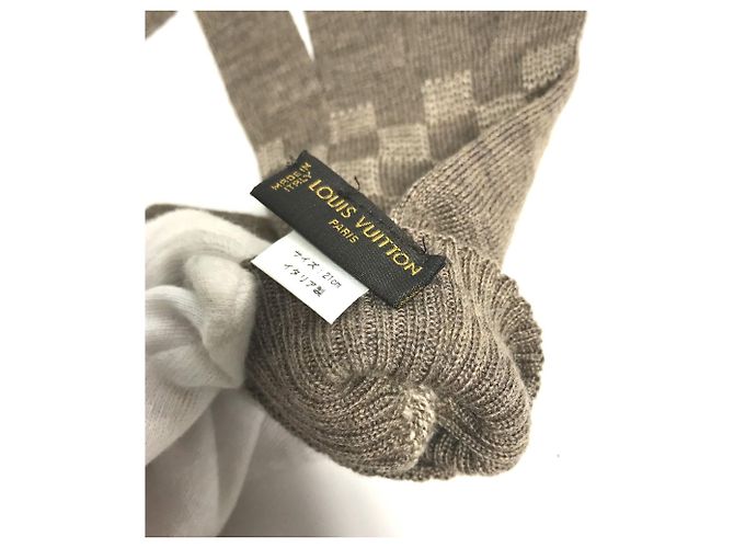 Louis Vuitton Beige Wool Gloves - view 11