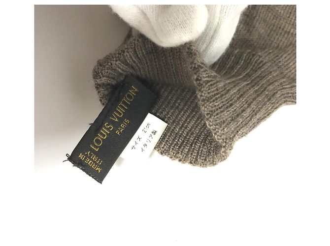 Louis Vuitton Beige Wool Gloves - view 4