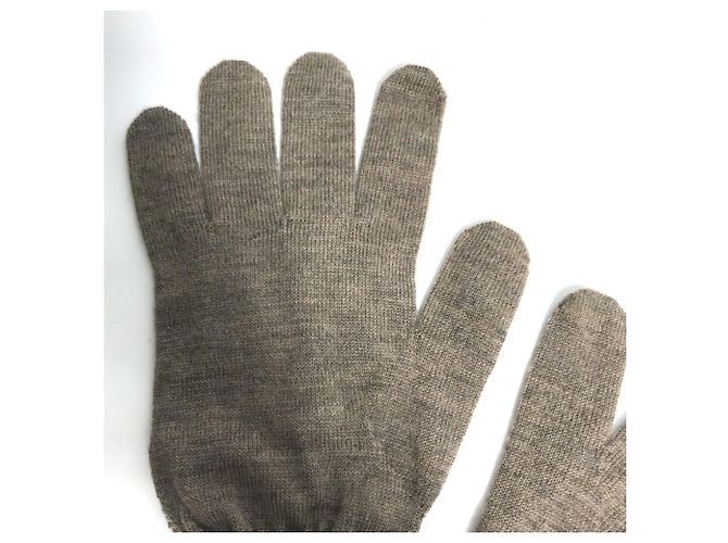 Louis Vuitton Beige Wool Gloves - view 6