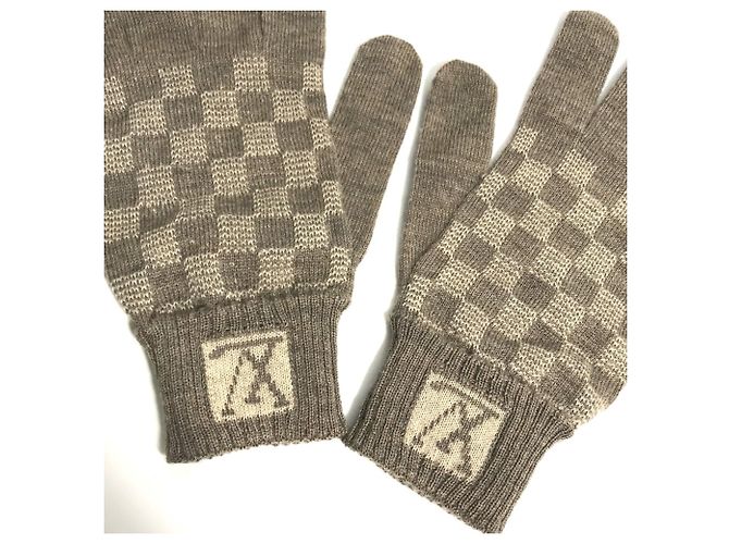 Louis Vuitton Beige Wool Gloves - view 8