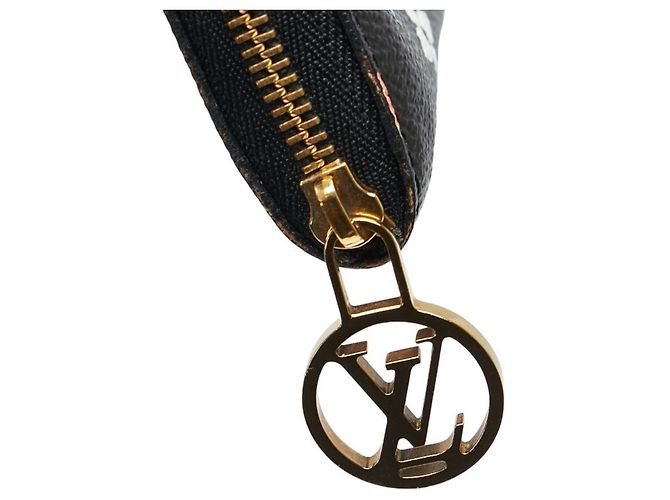 Portafoglio Zippy Monogram Game On di Louis Vuitton Nero Monogramma - vista 6