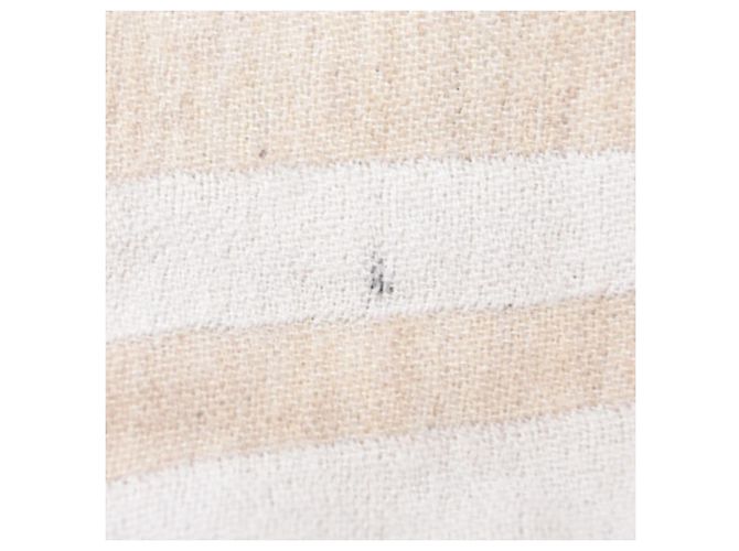 Couverture réversible Chanel Motif Mademoiselle CC Beige - vue 3