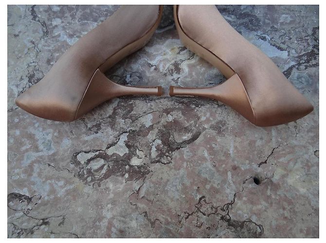 Décolleté Prada in pelle beige e satin rosa 37 FR - vista 9
