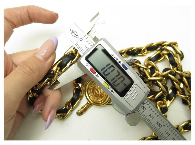 Medaillon VINTAGE CHANEL LOGO CC GÜRTEL VERSCHLUNGENES LEDER T70 GOLDMETALL Golden - Ansicht 9