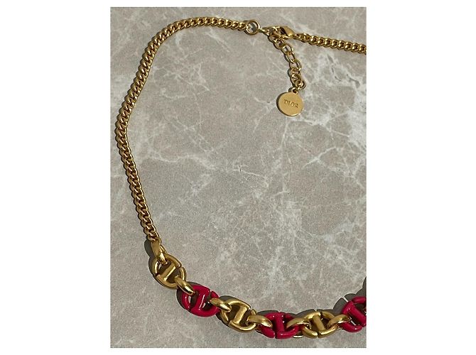 Collares DIOR T. Metal Dorado - vista 5
