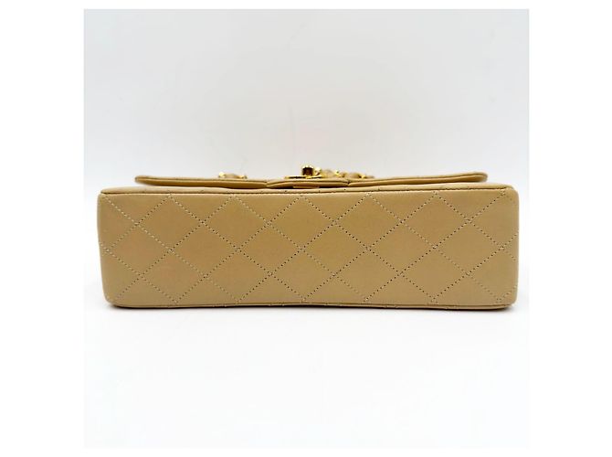 Timeless Chanel Clássico Atemporal Fecho Giratório Médio Duplo com GHW 24K Bege - vista 5