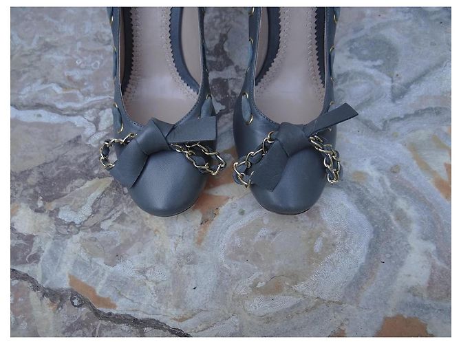 Chloé Pumps aus Leder Grau Größe 36,5 - Ansicht 3