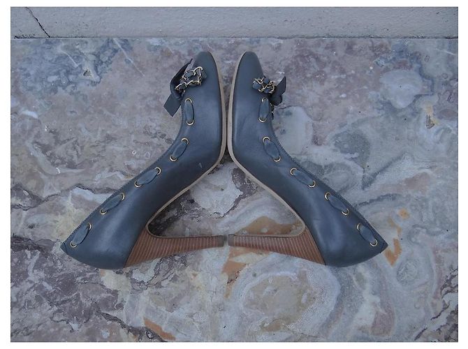 Chloé Pumps aus Leder Grau Größe 36,5 - Ansicht 5