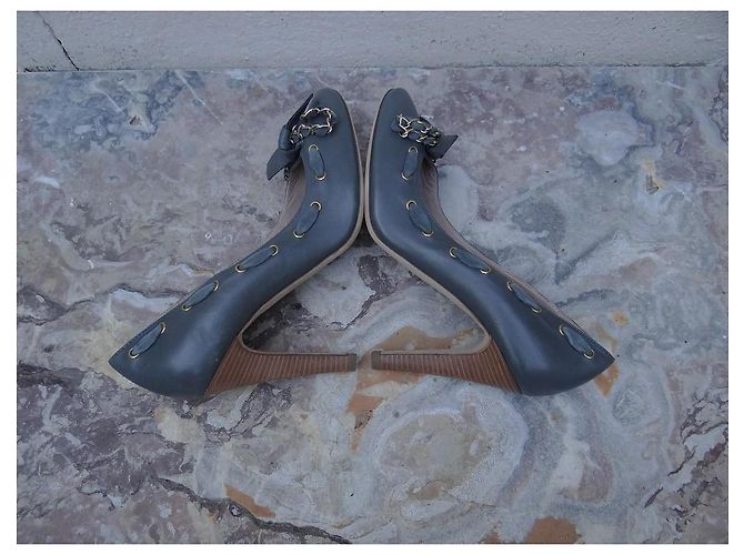 Chloé Pumps aus Leder Grau Größe 36,5 - Ansicht 7