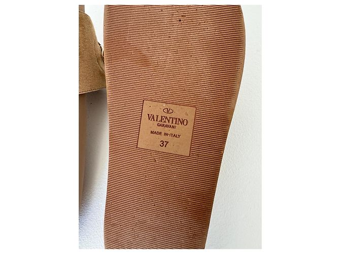 Sandalias Valentino Garavani de ante y cuero beige - vista 7