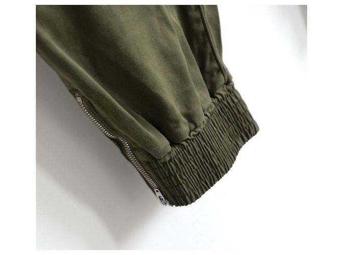 Pantalones cargo J Brand Arkin en caqui - vista 2