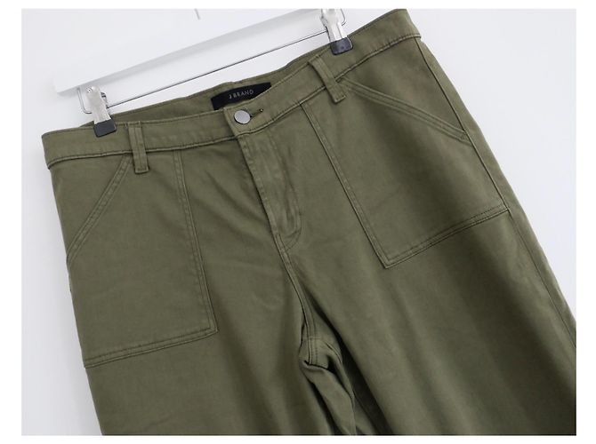 Pantalones cargo J Brand Arkin en caqui - vista 3