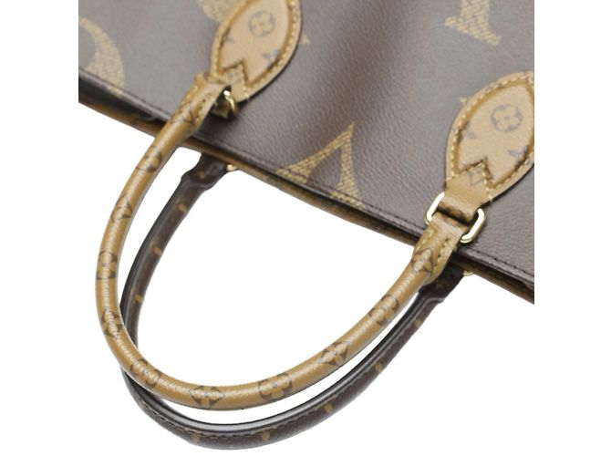 Borsa tote On the Go MM Monogramma Louis Vuitton Marrone - vista 9
