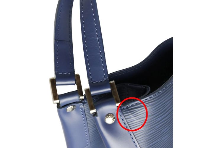 Bolsa de Ombro Louis Vuitton Epi Mandala PM Azul - vista 11