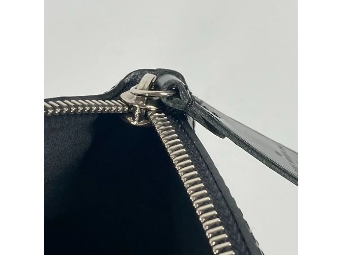 Borsa Tote Epi Lockit di Louis Vuitton Nero - vista 13