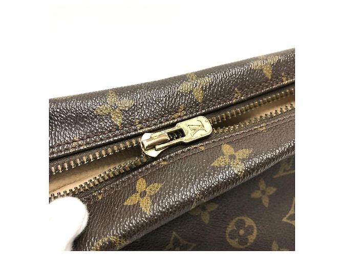 Pouch Truss Toilette 28 di Louis Vuitton Marrone Monogramma - vista 8