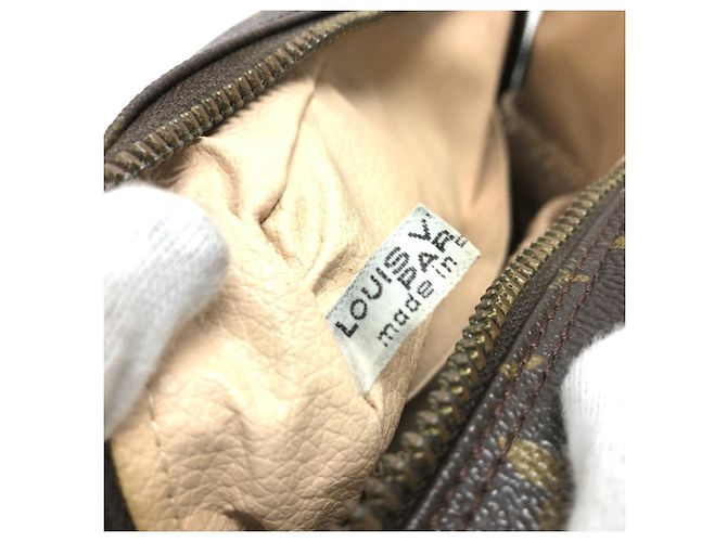 Pouch Truss Toilette 28 di Louis Vuitton Marrone Monogramma - vista 9
