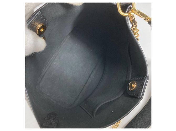 Borsa a spalla Rock & Walk Bucket Chain di Louis Vuitton Nero - vista 11