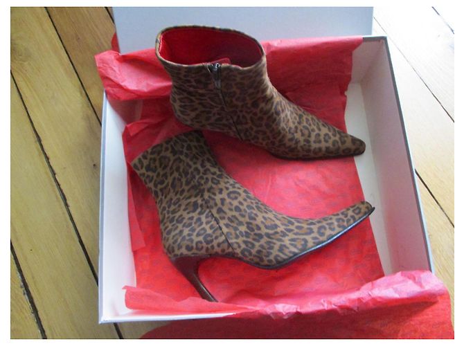 Free Lance Botas de cuero con estampado de leopardo. Talla 36. - vista 7