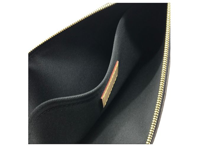 Borsa a spalla Carry It con stampa Monogram Reverse di Louis Vuitton Marrone - vista 11