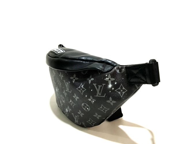Borsa a tracolla Louis Vuitton Monogram Galaxy Discovery Nero - vista 3