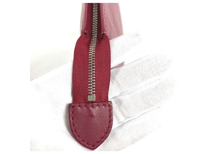 Pochette da Toilette 26 Epi di Louis Vuitton Rosso Fuschia - vista 11