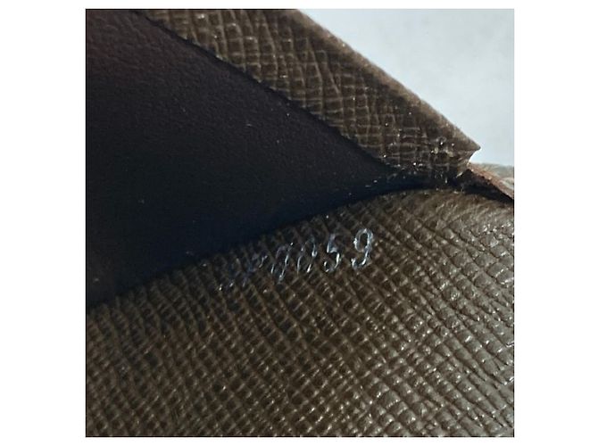 Cartera Larga Brazza Taiga Louis Vuitton Castaño - vista 14