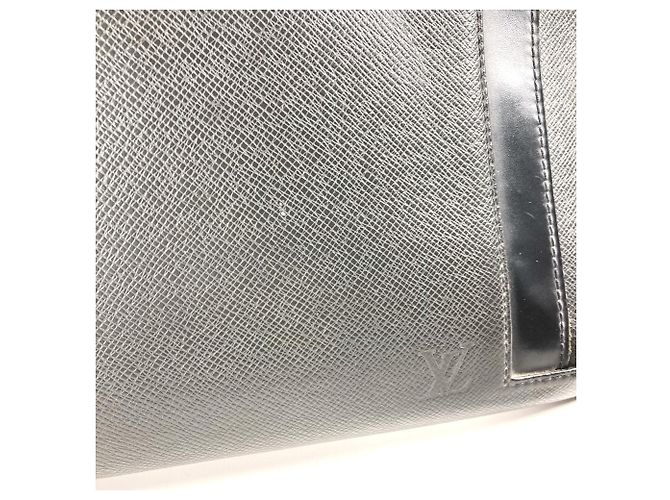 Louis Vuitton Taiga Kasbeck PM Tote Bag Schwarz Grau - Ansicht 13