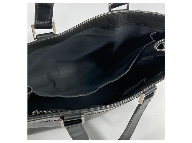 Louis Vuitton Taiga Kasbeck PM Tote Bag Schwarz Grau - Ansicht 3