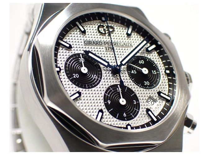 Girard-Perregaux GIRARD PERREGAUX Laureato Cronógrafo 42 MM prata x preto Produtos genuínos Masculinos - vista 2