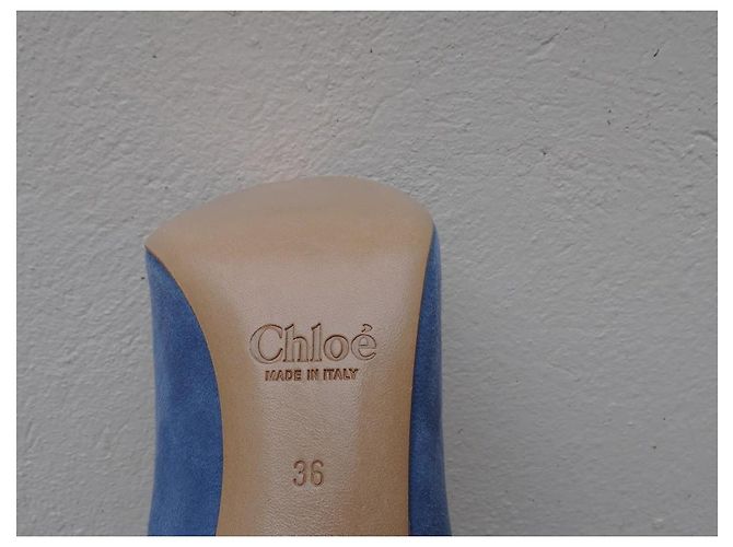 Chloé Pumps aus blauem Leder mit Schlangenoptik Absatz - Ansicht 3