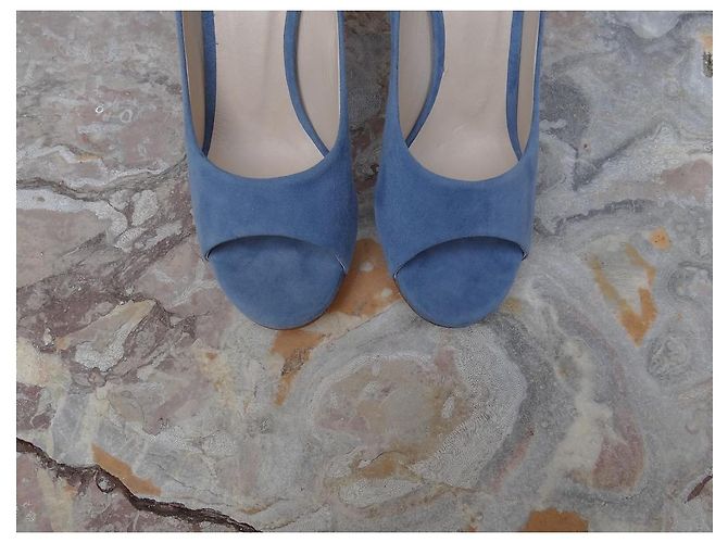 Chloé Pumps aus blauem Leder mit Schlangenoptik Absatz - Ansicht 4