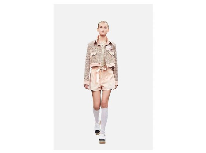 Cambon Chaqueta de mezclilla rosa Chanel 2018 - vista 9