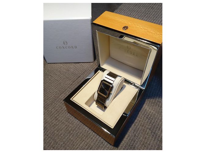 Relógio de quartzo Concord Mariner SG com bezel de ouro ref 15 81 626 V13G, Suíça Dourado Cinza - vista 3