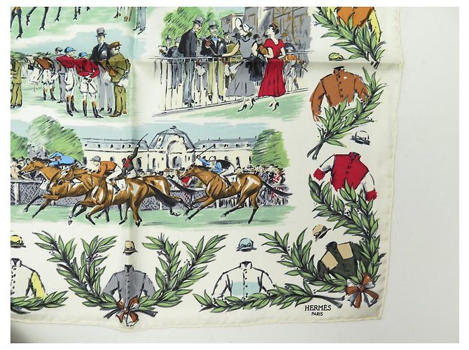 Hermès NOVE LOTTO 2 FULAR HERMES CHANTILLY + PAVOIS GAVROCHE FULAR IN SETA - vista 4