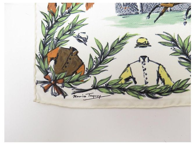 Hermès NOVE LOTTO 2 FULAR HERMES CHANTILLY + PAVOIS GAVROCHE FULAR IN SETA - vista 8