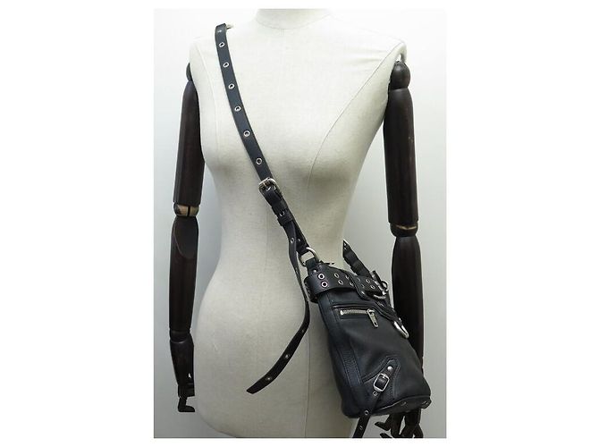 BALENCIAGA EMO XS LEDER EIMER HANDTASCHE MIT LEDERGURT - Ansicht 7