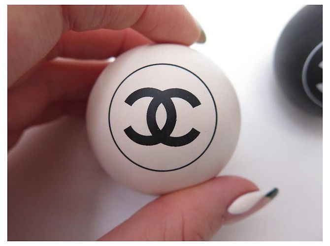 LOT CHANEL 2 BEACH RACKETS + 2 BALLS IN BLACK LACQUER WOOD - view 12