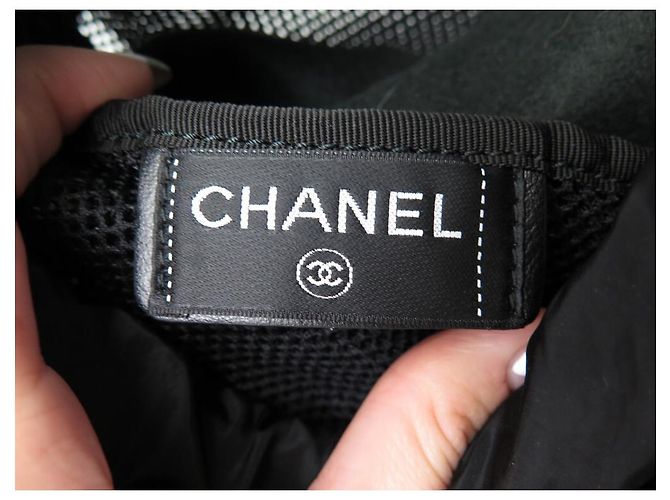 LOT CHANEL 2 BEACH RACKETS + 2 BALLS IN BLACK LACQUER WOOD - view 15