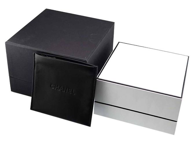 Bracciale charm in diamante Chanel Coco Crush - vista 9