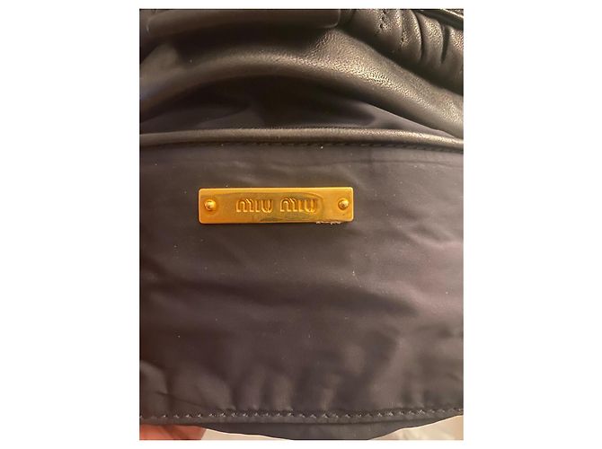 Clutch Miu Miu in pelle di agnello trapuntata nera Nero - vista 12