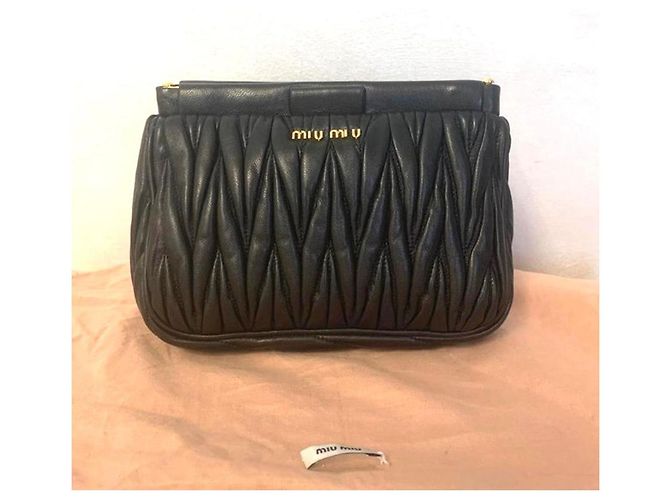 Clutch Miu Miu in pelle di agnello trapuntata nera Nero - vista 4