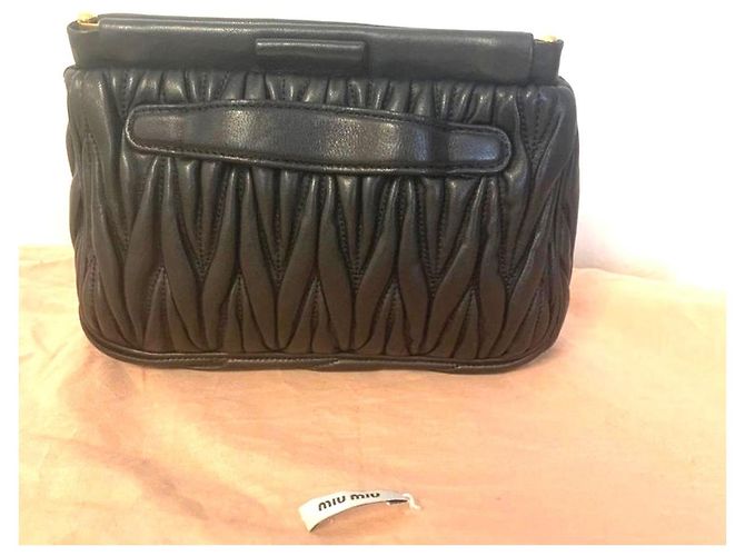 Clutch Miu Miu in pelle di agnello trapuntata nera Nero - vista 5