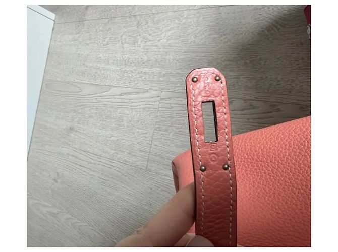 Hermès Kelly 32 Retourne Pelle Corallo - vista 8