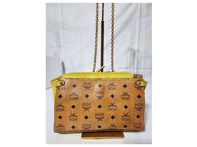 Borsa a tracolla in pelle MCM Visetos Cognac/Giallo Marrone - vista 7
