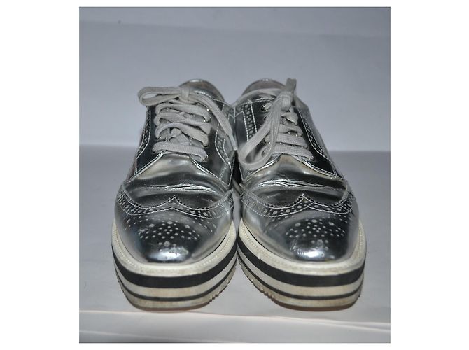 Prada Schnürschuhe aus Leder Silber 38 IT - Ansicht 2