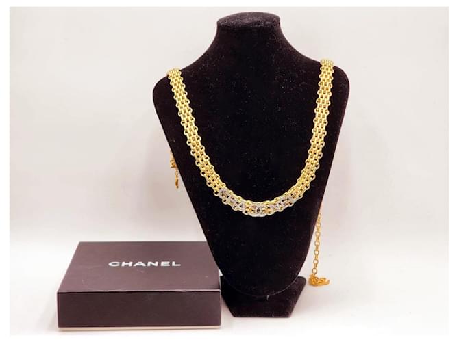 Cambon Chanel Cinture Gold hardware - vista 3
