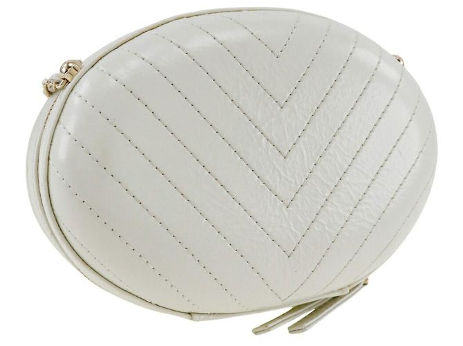 Borsa a spalla in pelle di vitello Chanel La Pausa Bianco - vista 3