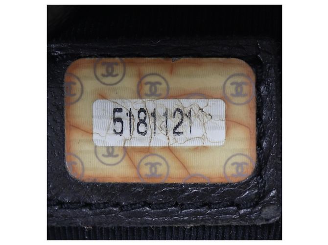 Borsa a mano in pelle caviar nera Chanel Nero - vista 14