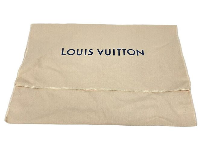 Cappello bucket beige Louis Vuitton - vista 9